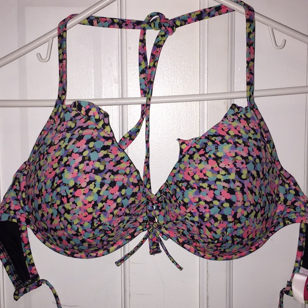 Bikini top